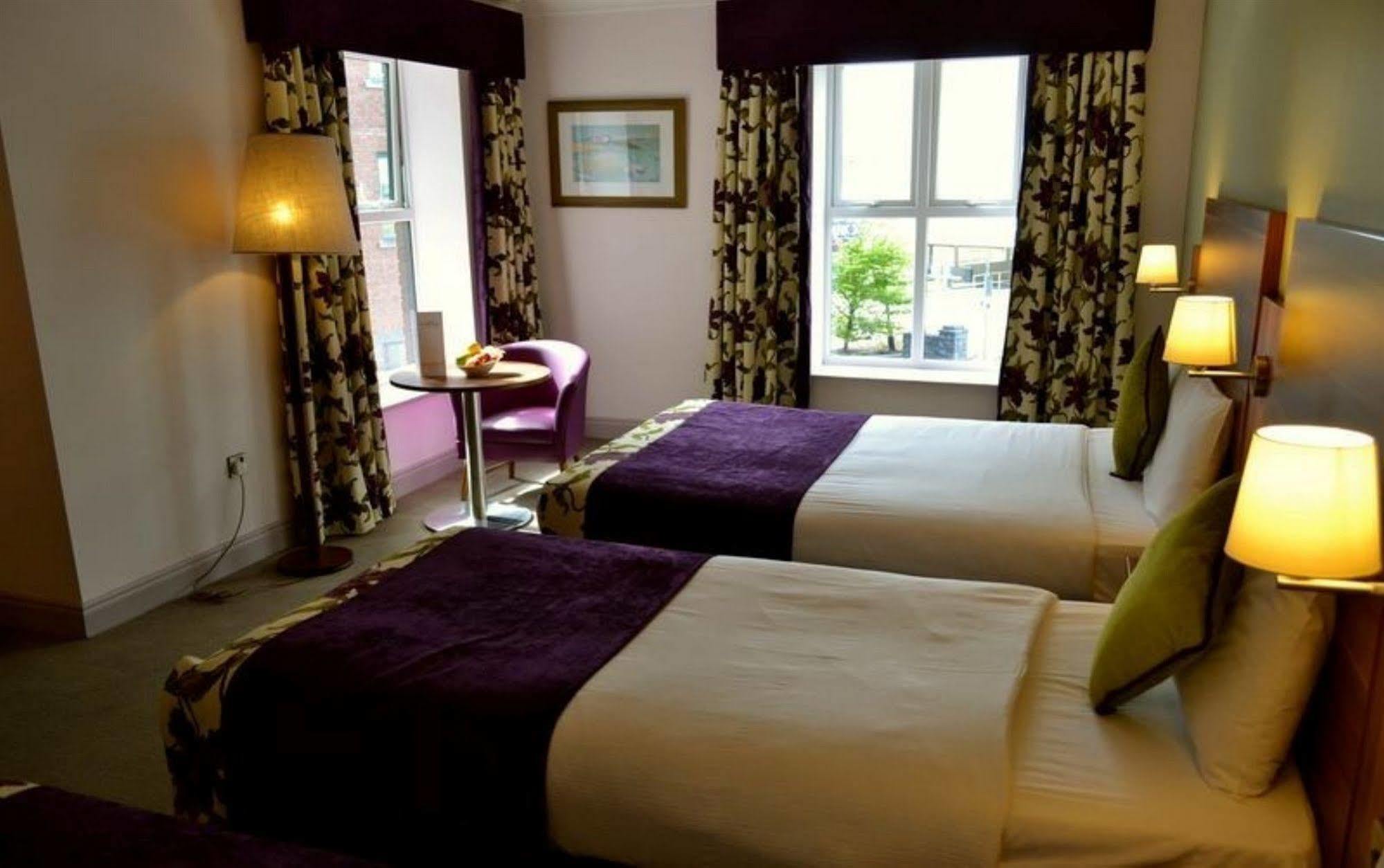 Maldron Hotel & Leisure Centre, Oranmore Galway Dış mekan fotoğraf